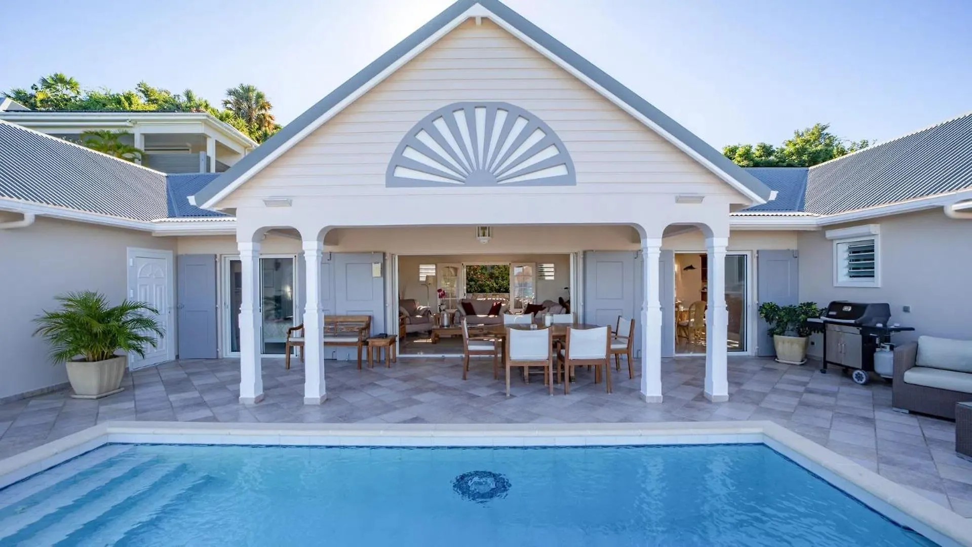 Cozy Caribbean Style Villa with Relaxing Views Gustavia