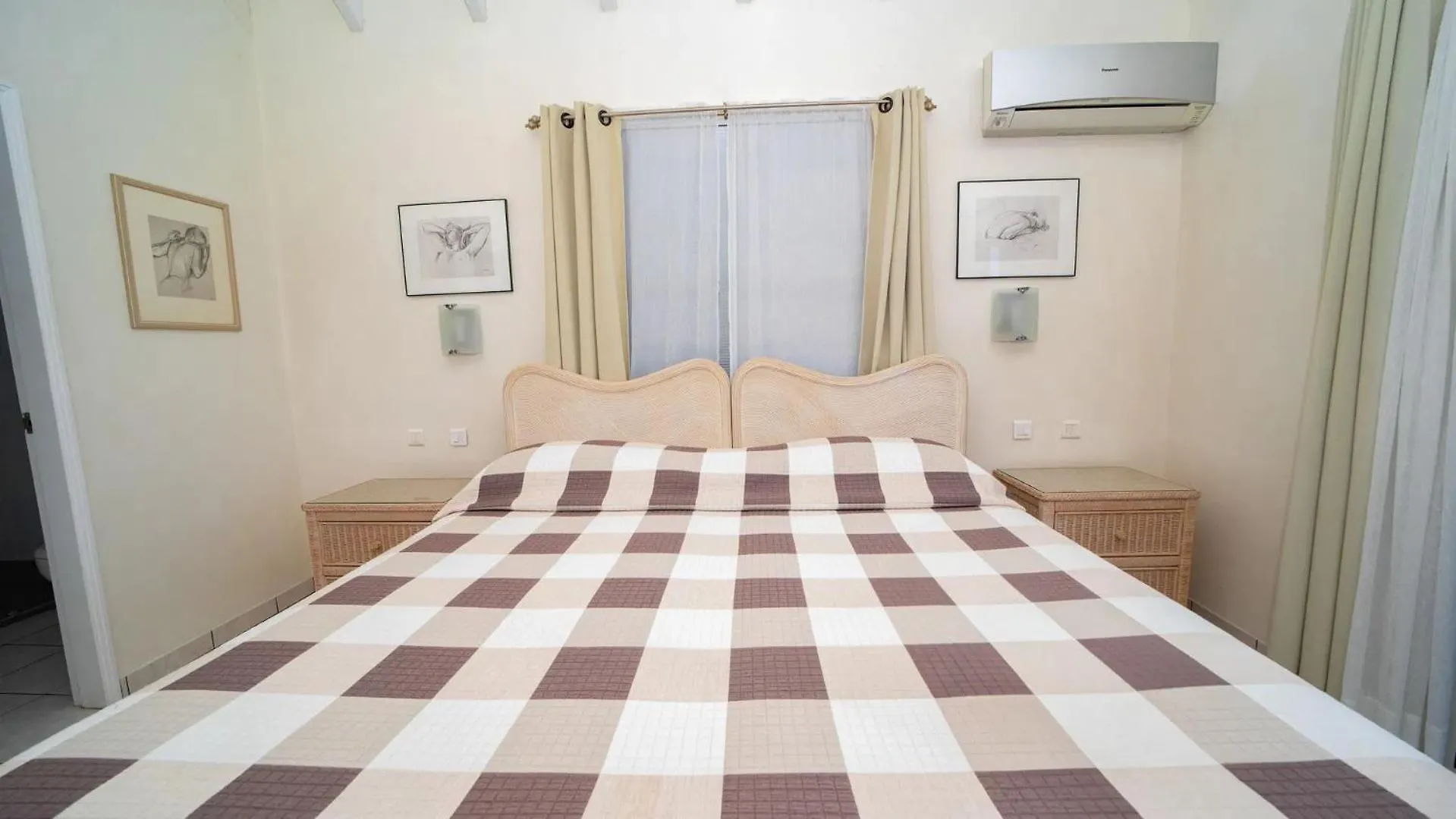 Cozy Caribbean Style Villa with Relaxing Views Gustavia