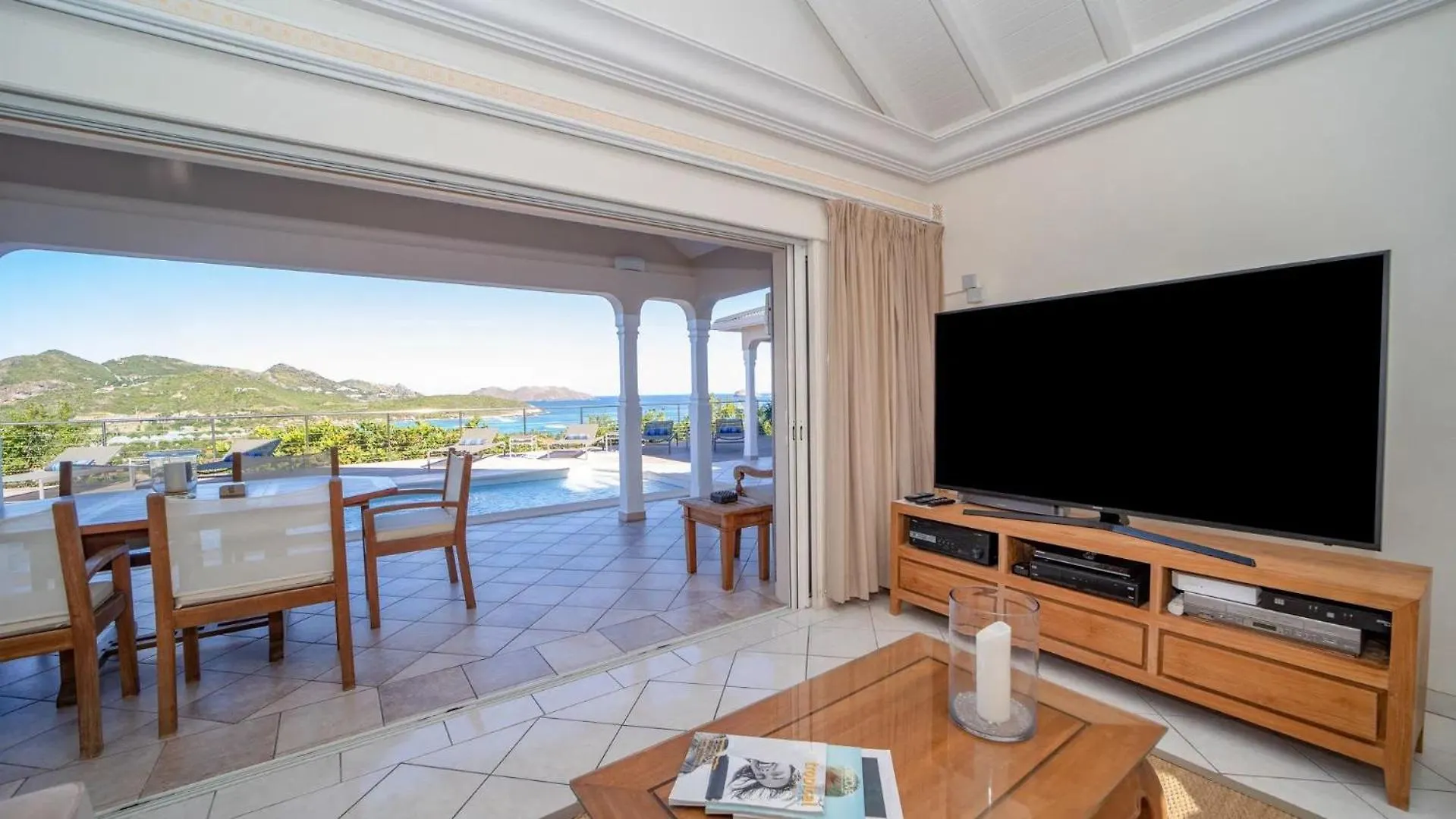 Cozy Caribbean Style Villa with Relaxing Views Gustavia